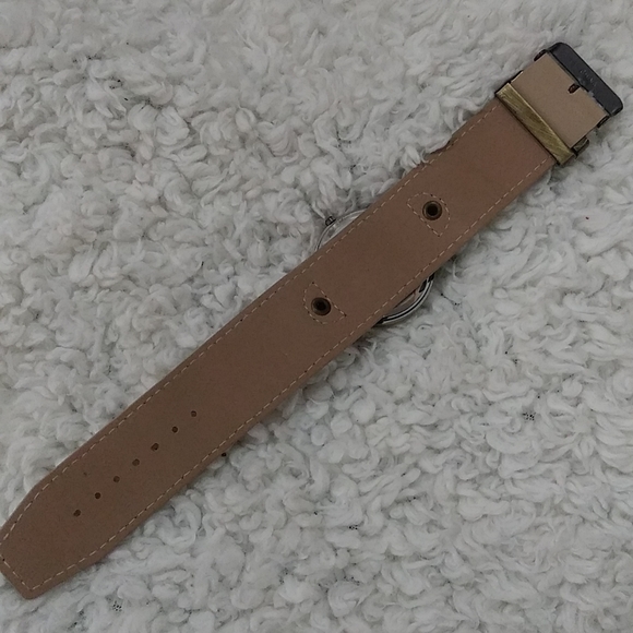 Decree Watch - Picture 5 of 8